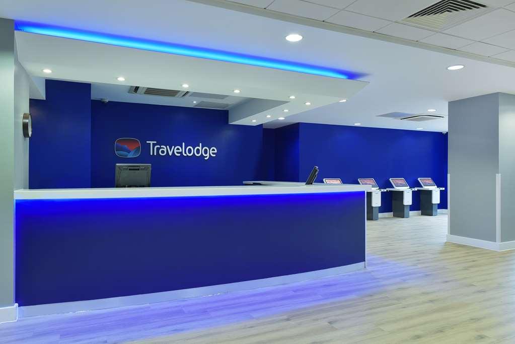 Mercure London Gatwick Airport Horley Interior photo