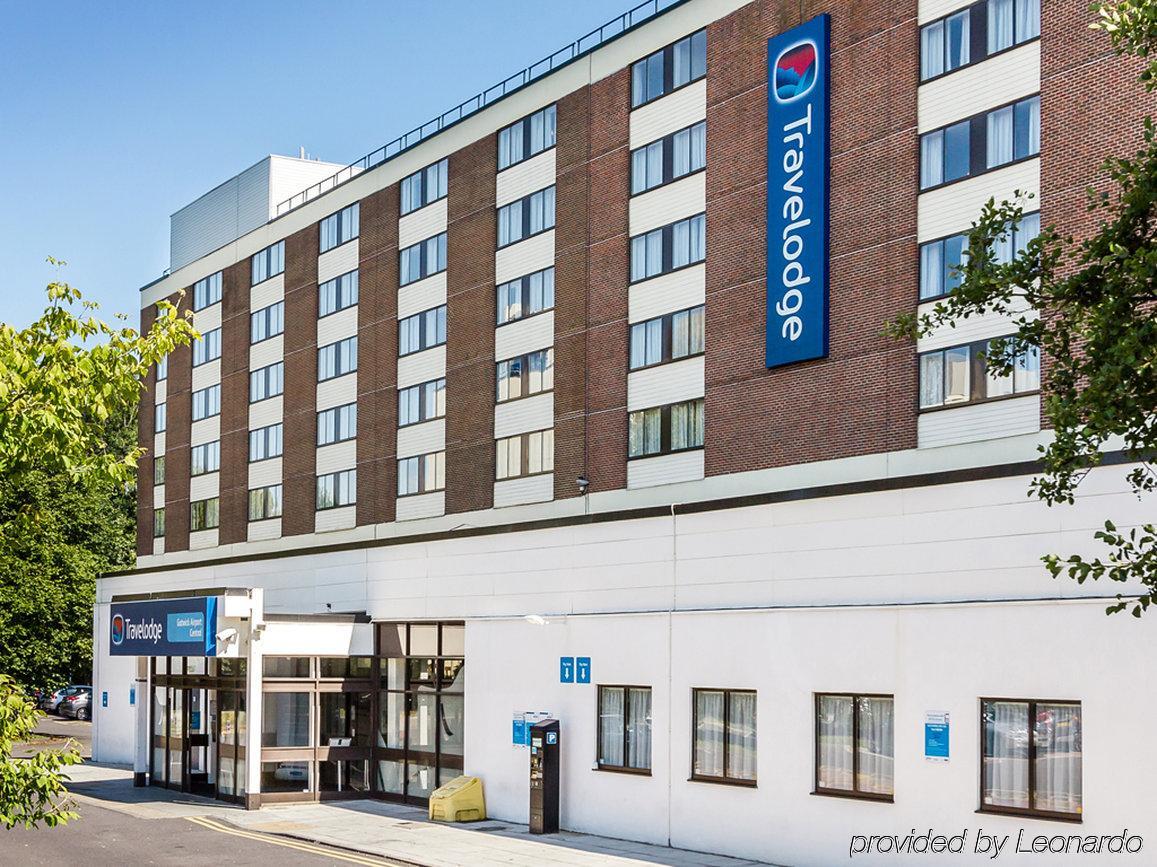 Mercure London Gatwick Airport Horley Exterior photo